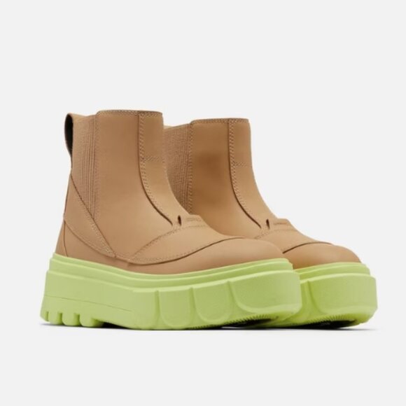 Sorel | Women's Caribou™ X Boot Lace Waterproof Boot - Picture 1 of 8